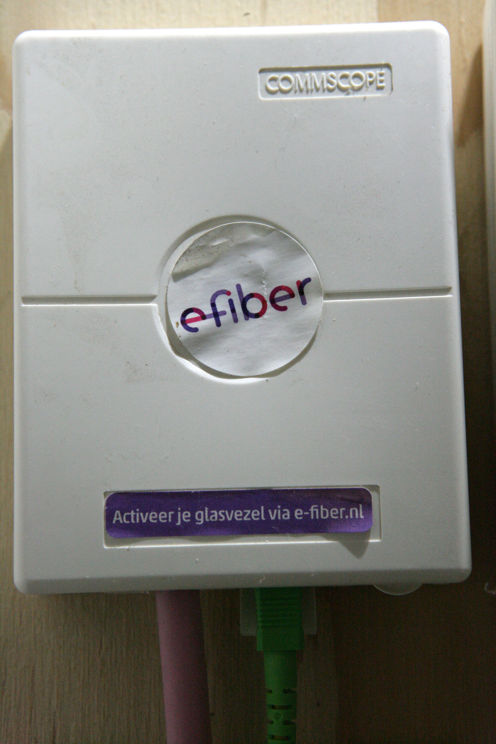 VD0B3510 E-fiber Commscope buitenzijde